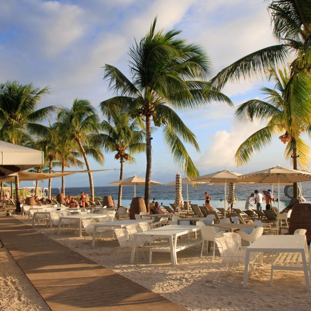 Restaurants Jan Thiel Beach